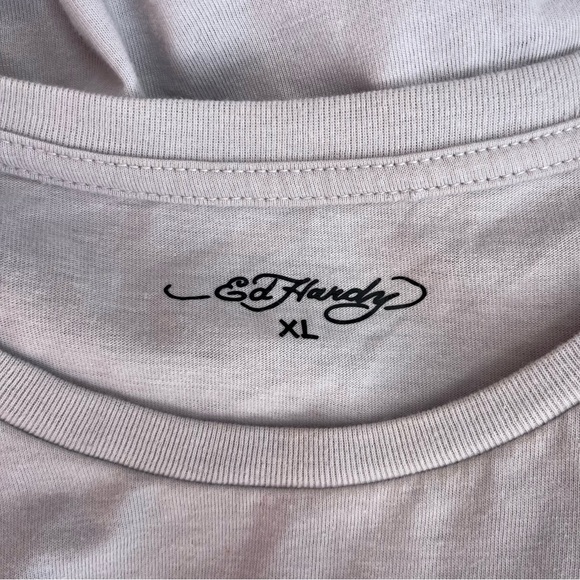 Ed Hardy Gray Cropped T-Shirt Heart Eagle Embellished Y2K Size XL - Picture 4 of 7